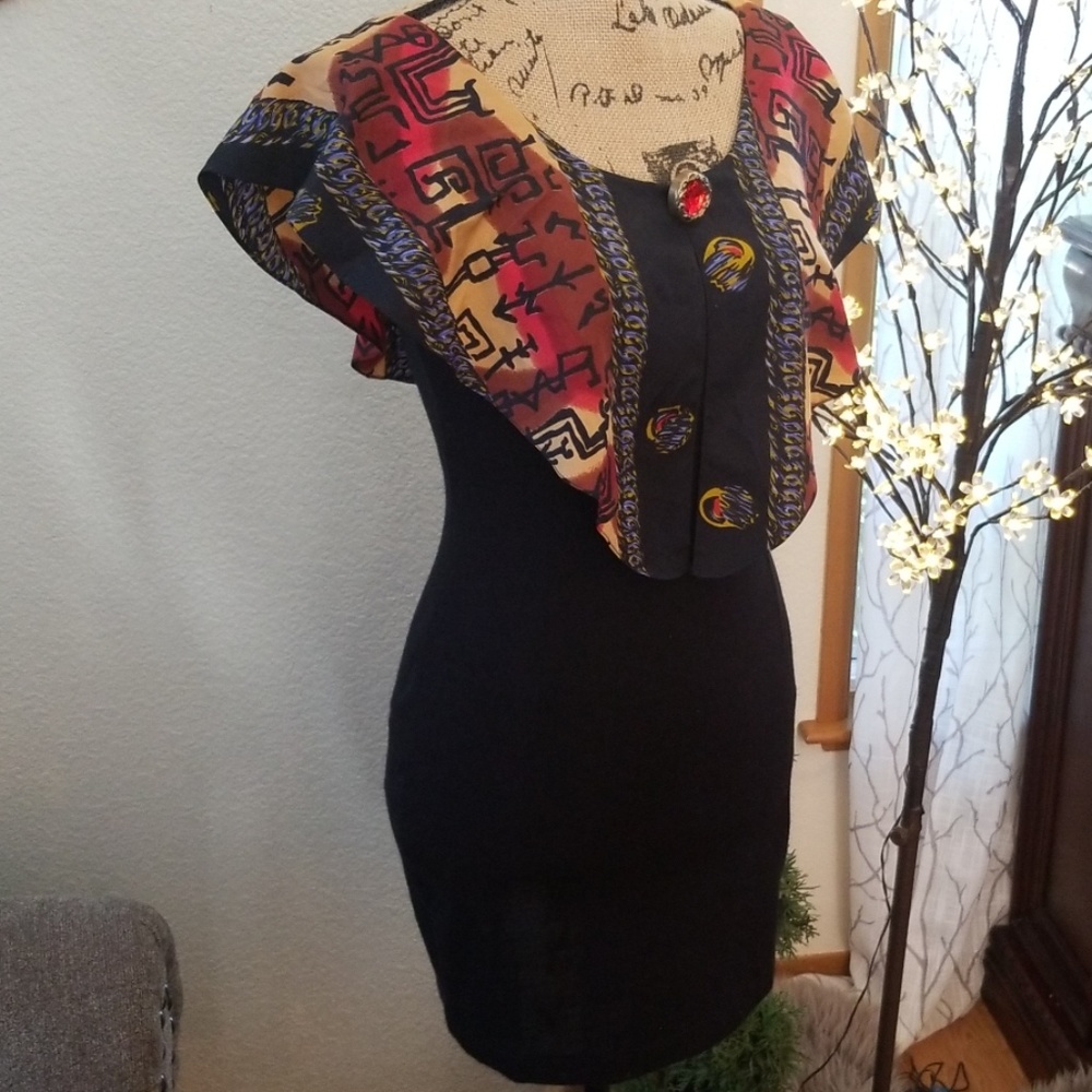 Dress - Picture 2 of 8
